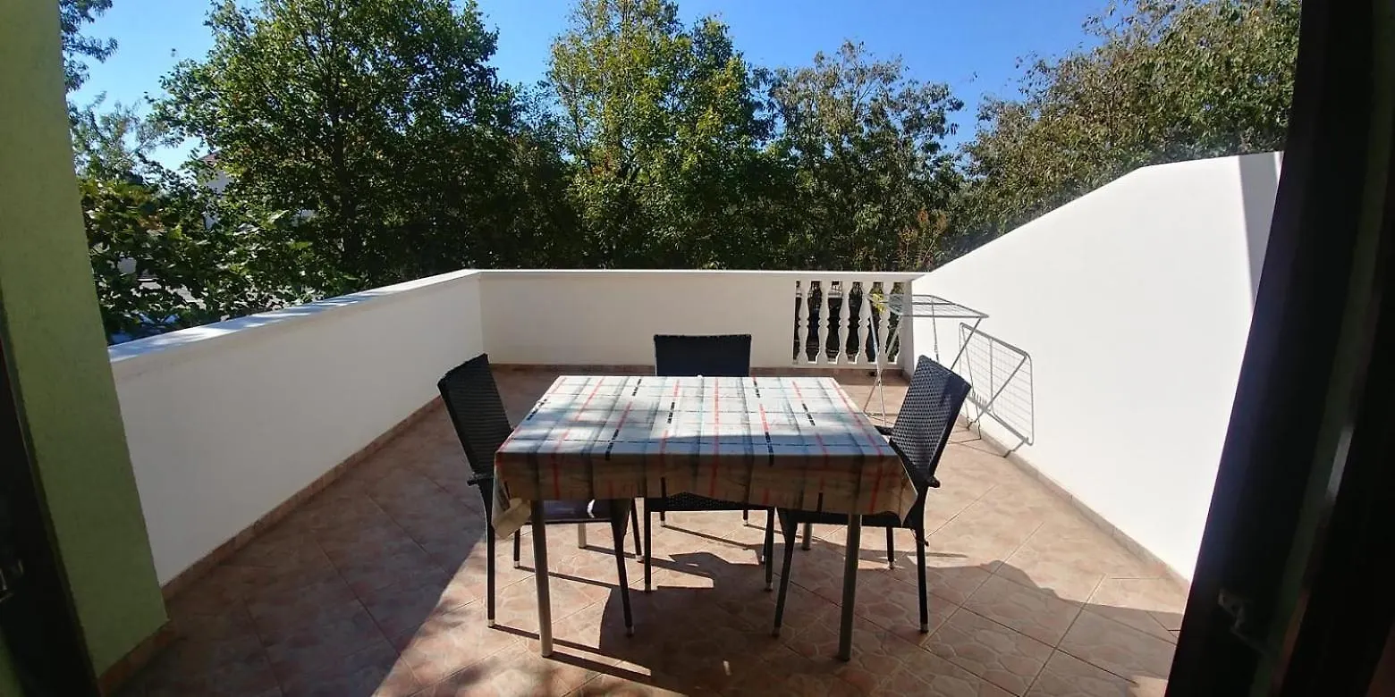 Apartments Paula Starigrad Paklenica 3*,  Croatia